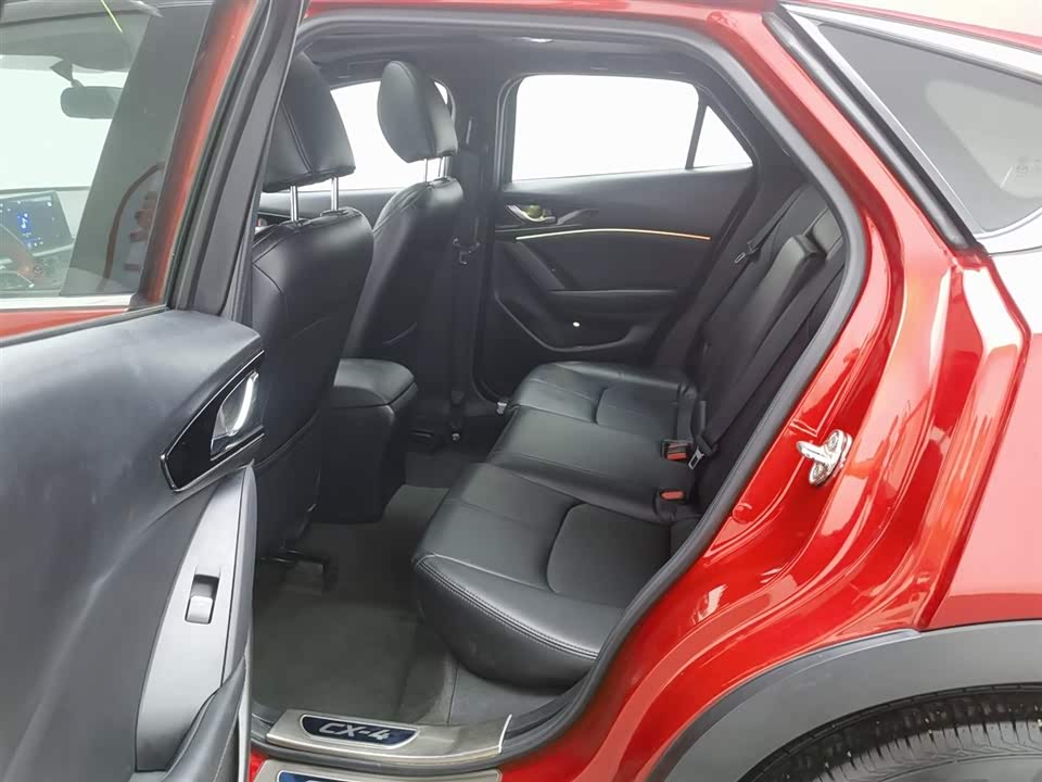 Mazda CX-4