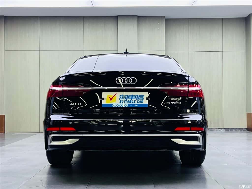 Audi A6L, 2023 все фото