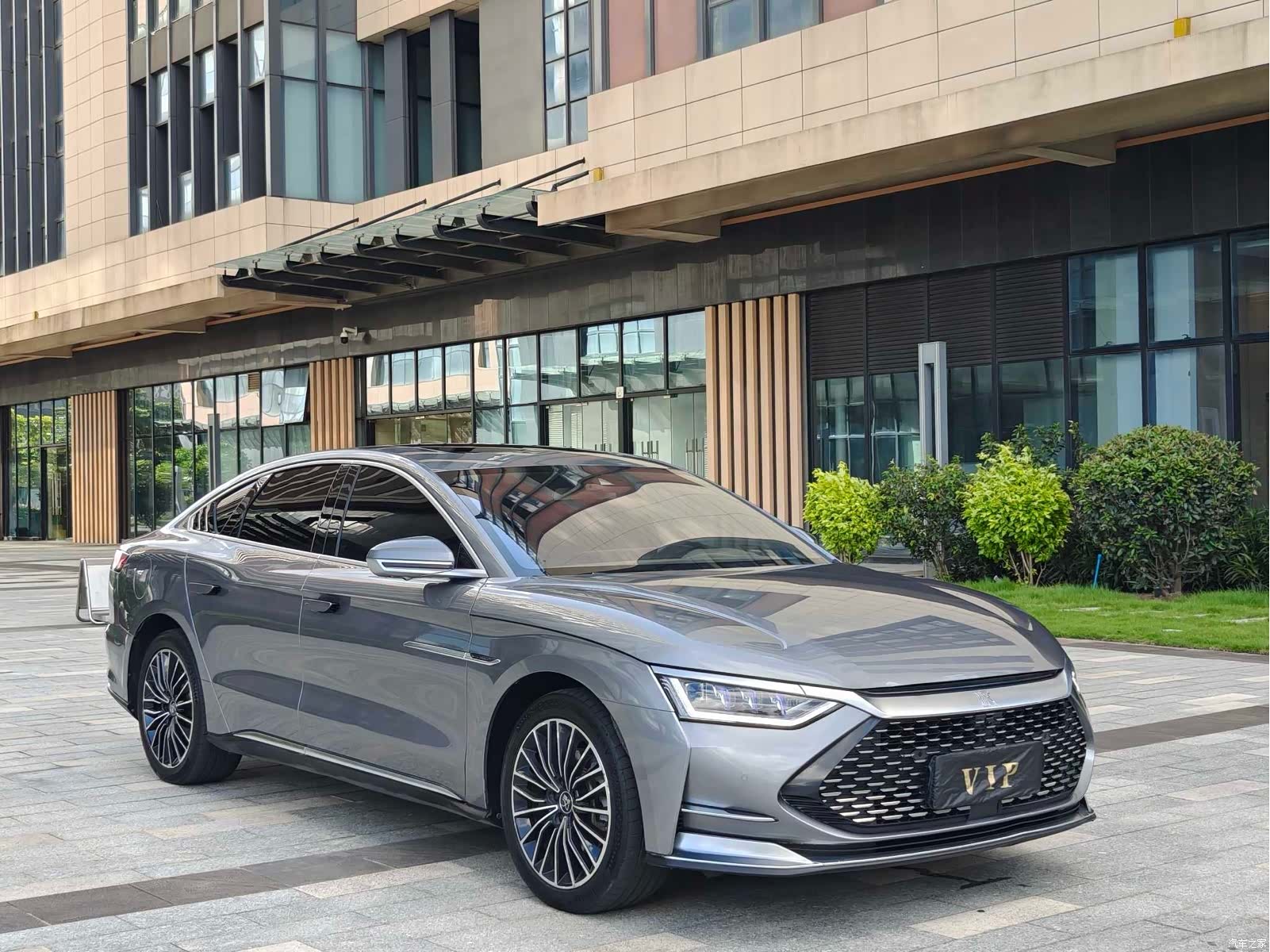 BYD Han, 2021 1