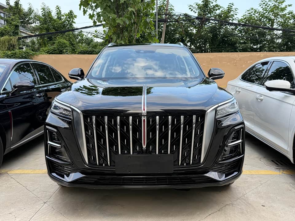 Hongqi HS5