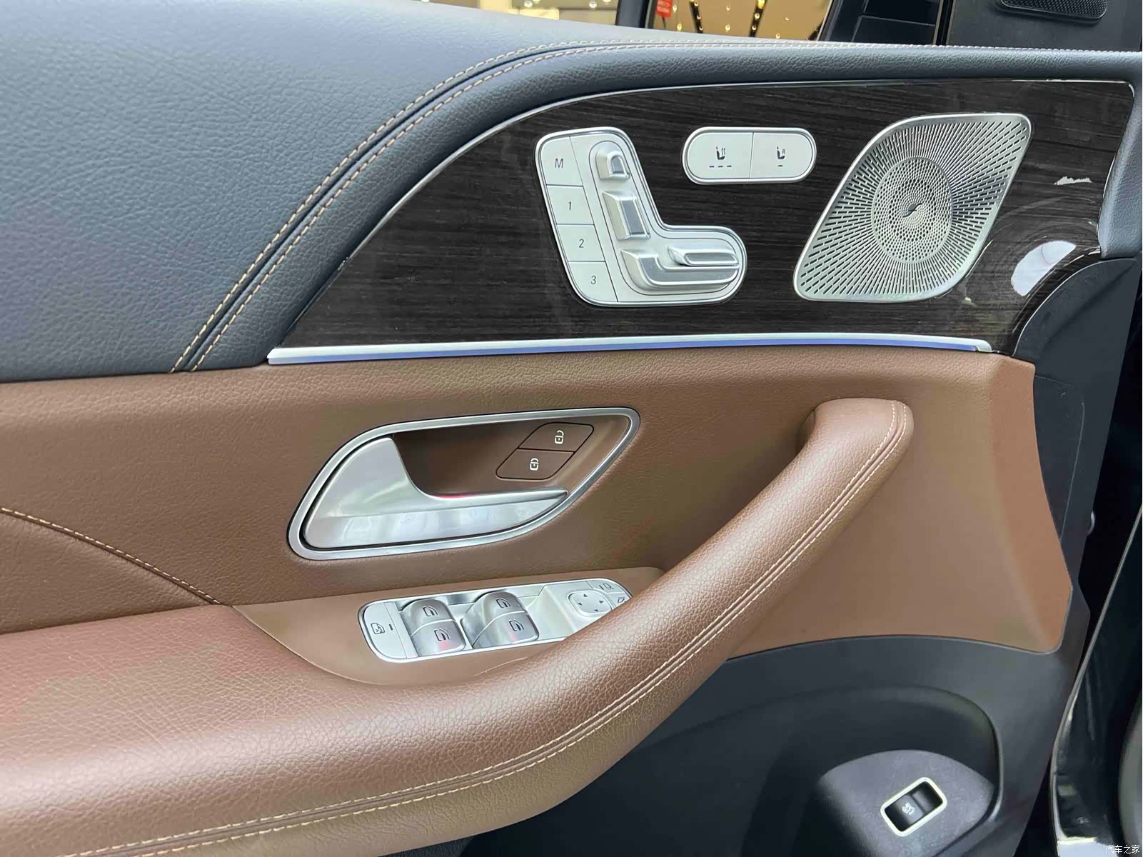 Mercedes-Benz GLE, 2023 10
