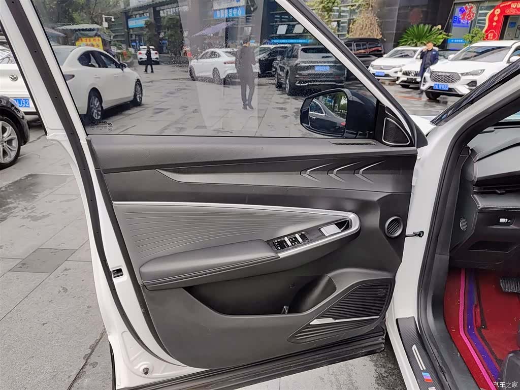 Geely Boyue, 2024 6
