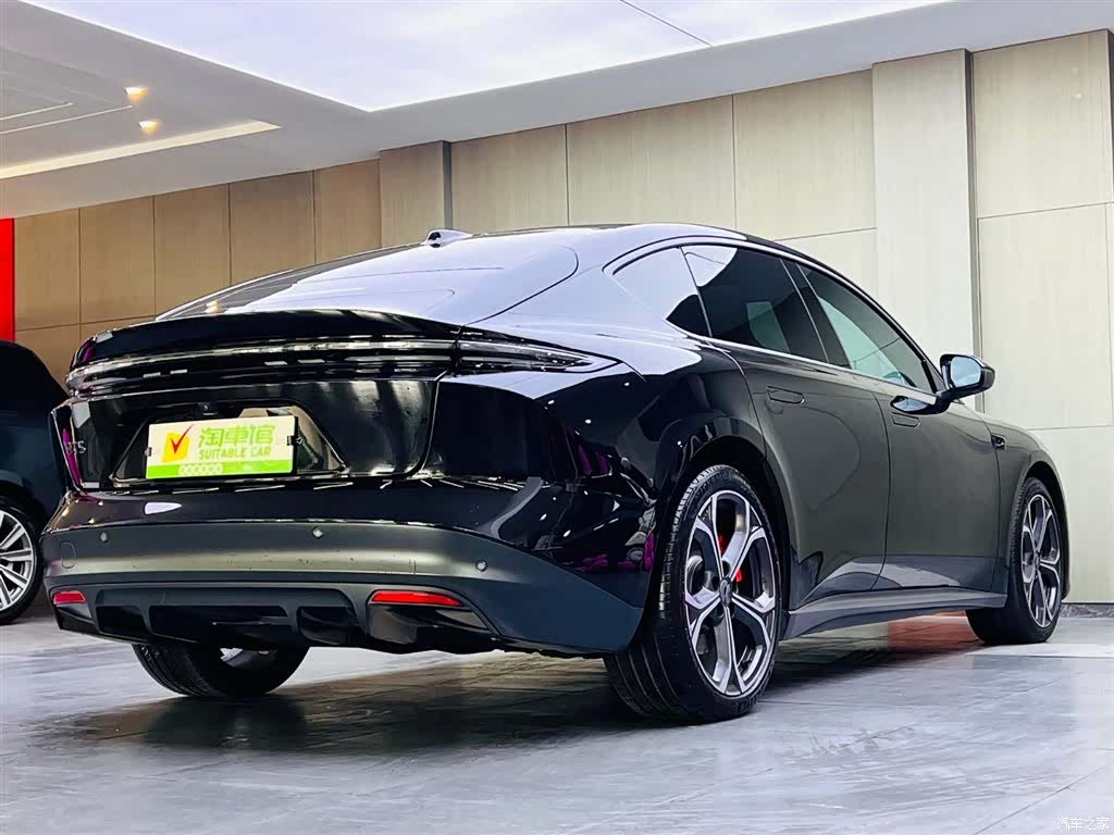 NIO ET5, 2024 4