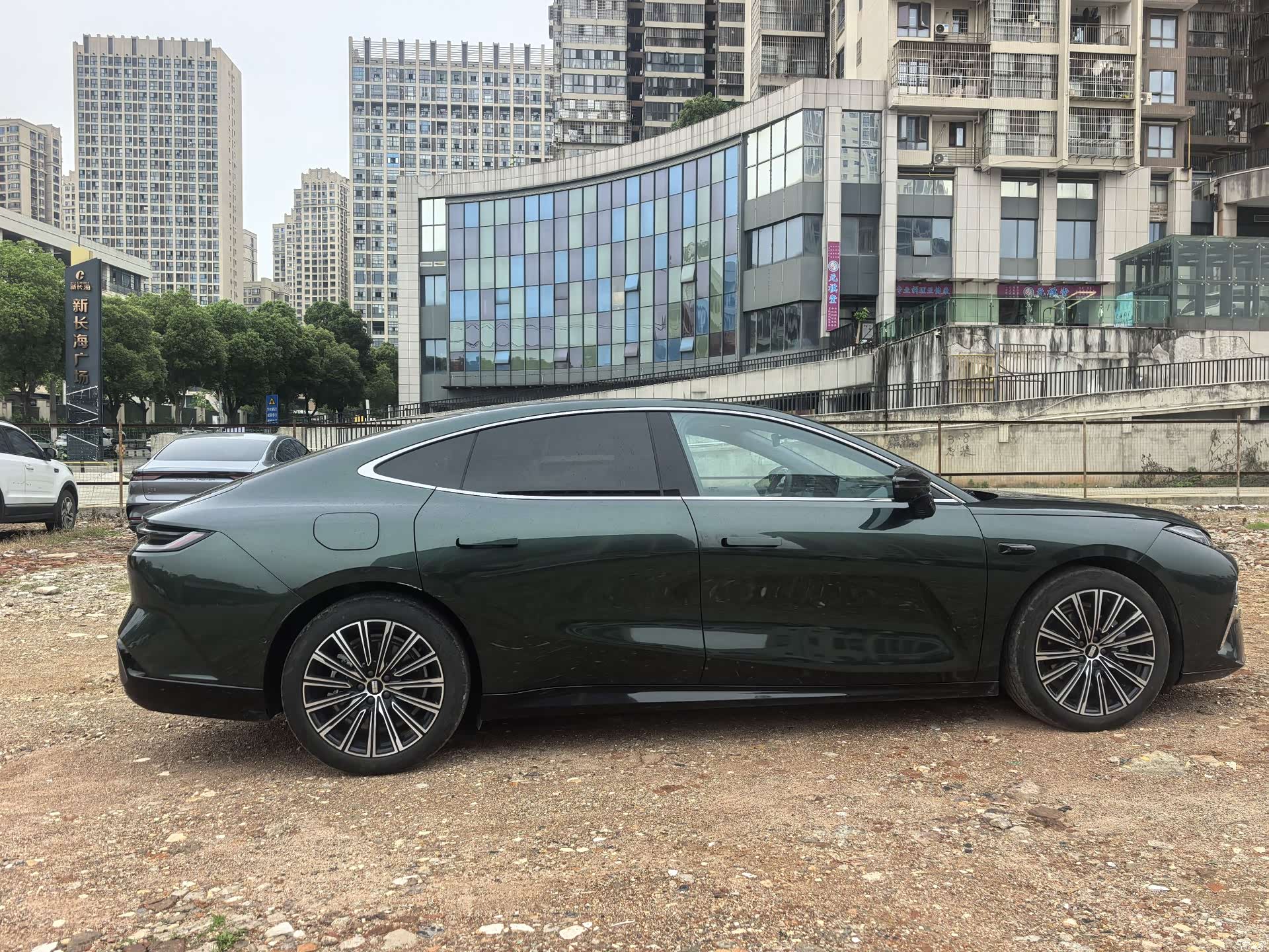 Geely 8, 2025 6