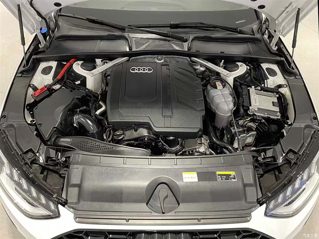 Audi A4L, 2023 9