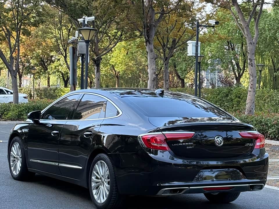 Buick Lacrosse