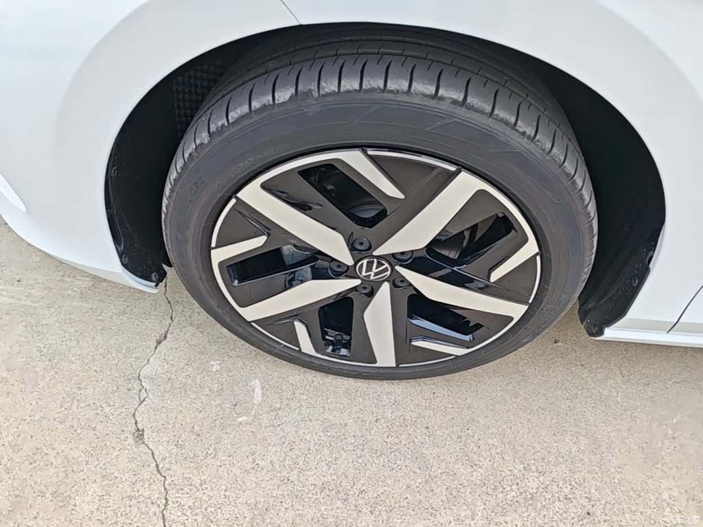 Volkswagen Lamando, 2024 23