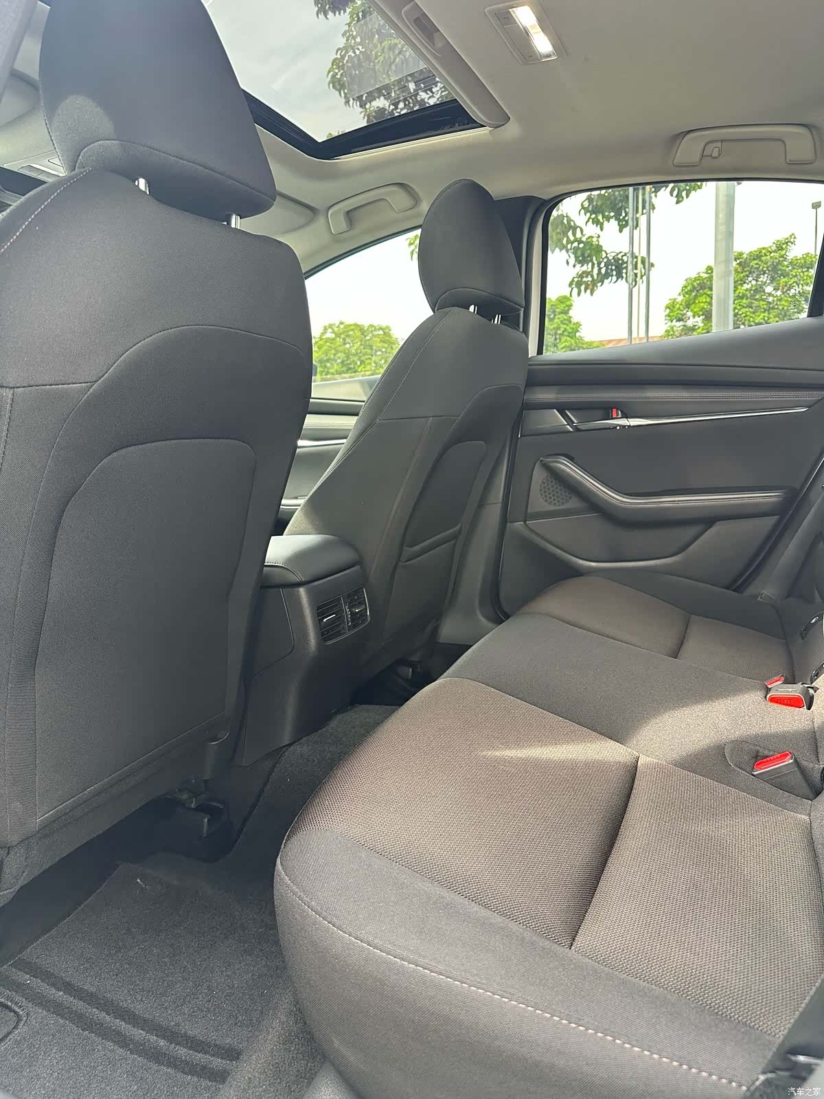 Mazda Mazda3, 2021 12