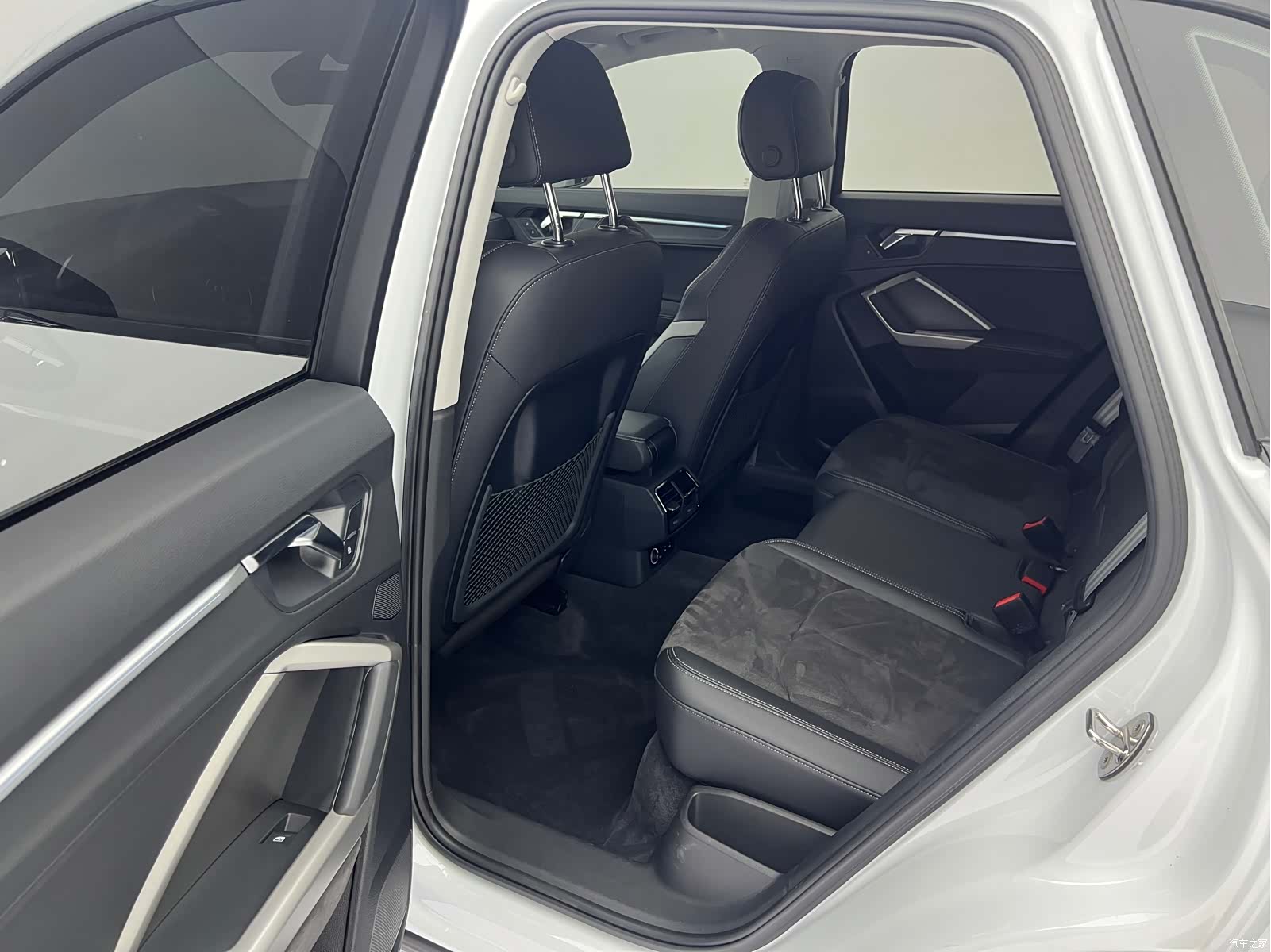Audi Q3, 2022 15