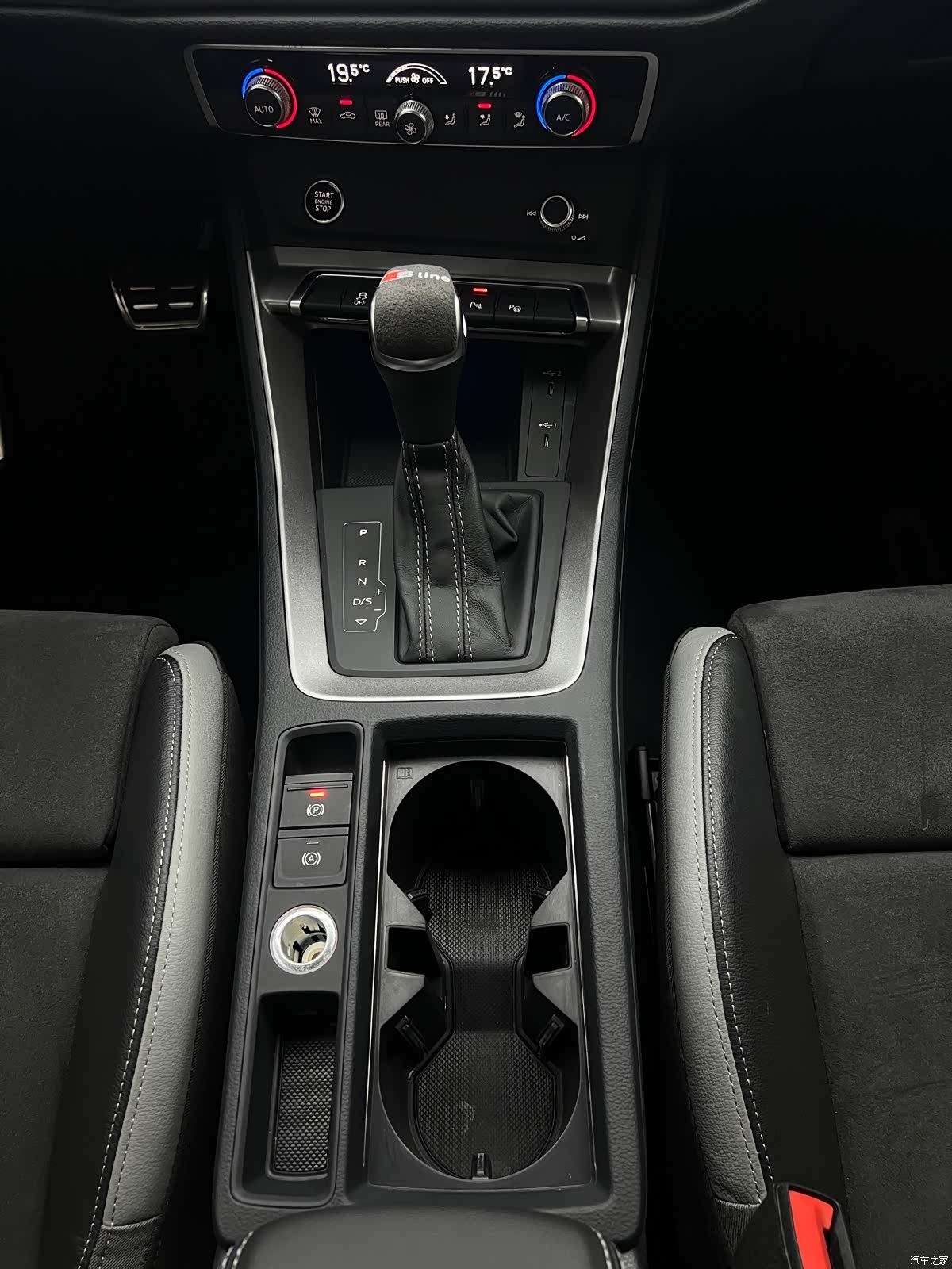 Audi Q3, 2022 13