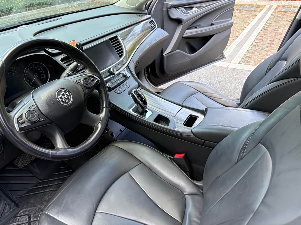 Buick Lacrosse