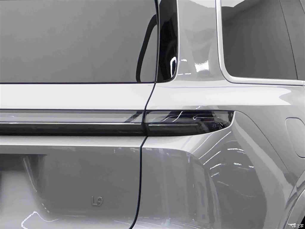 Li Auto L9, 2024 6