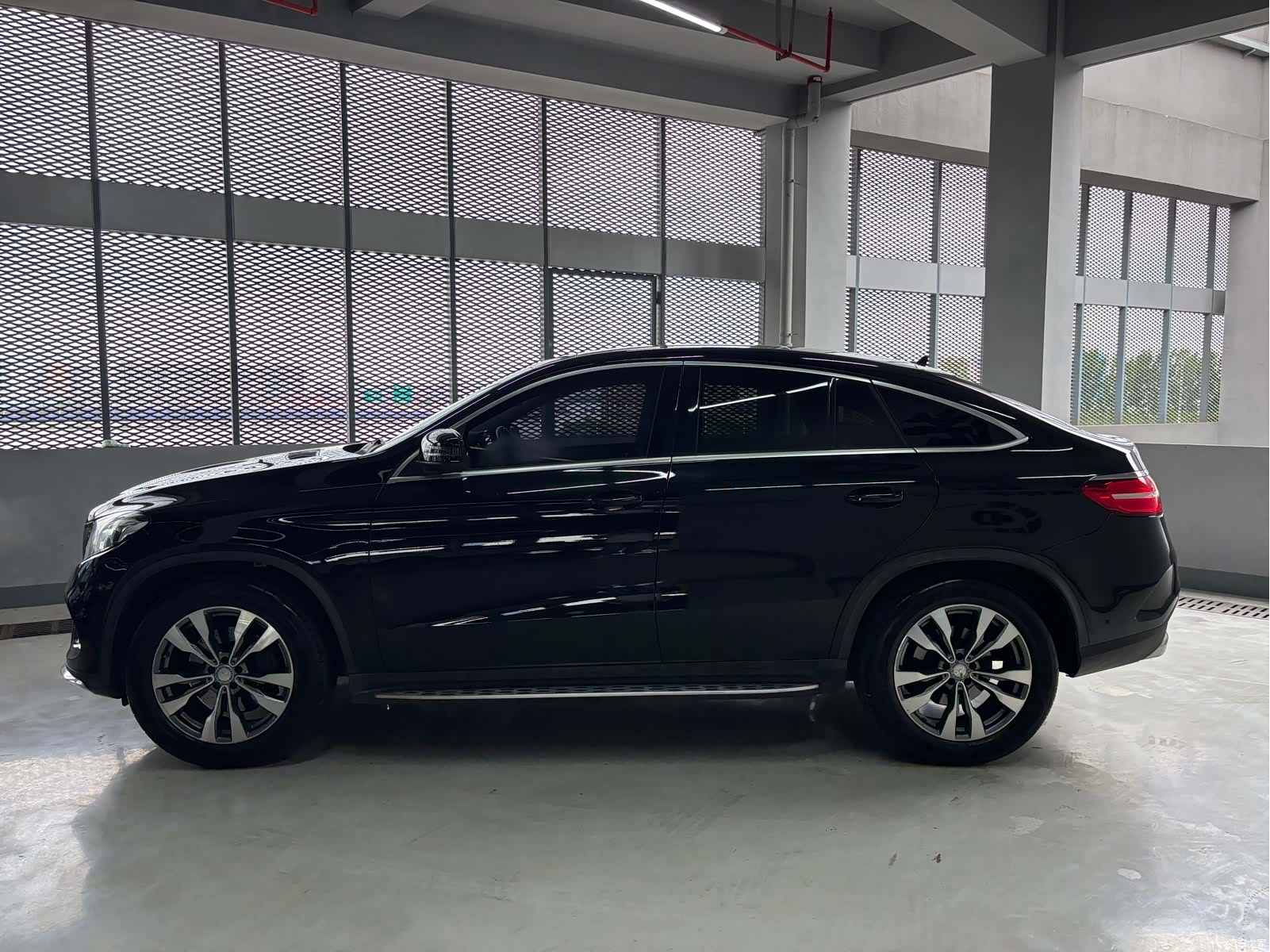Mercedes-Benz GLE, 2017 13