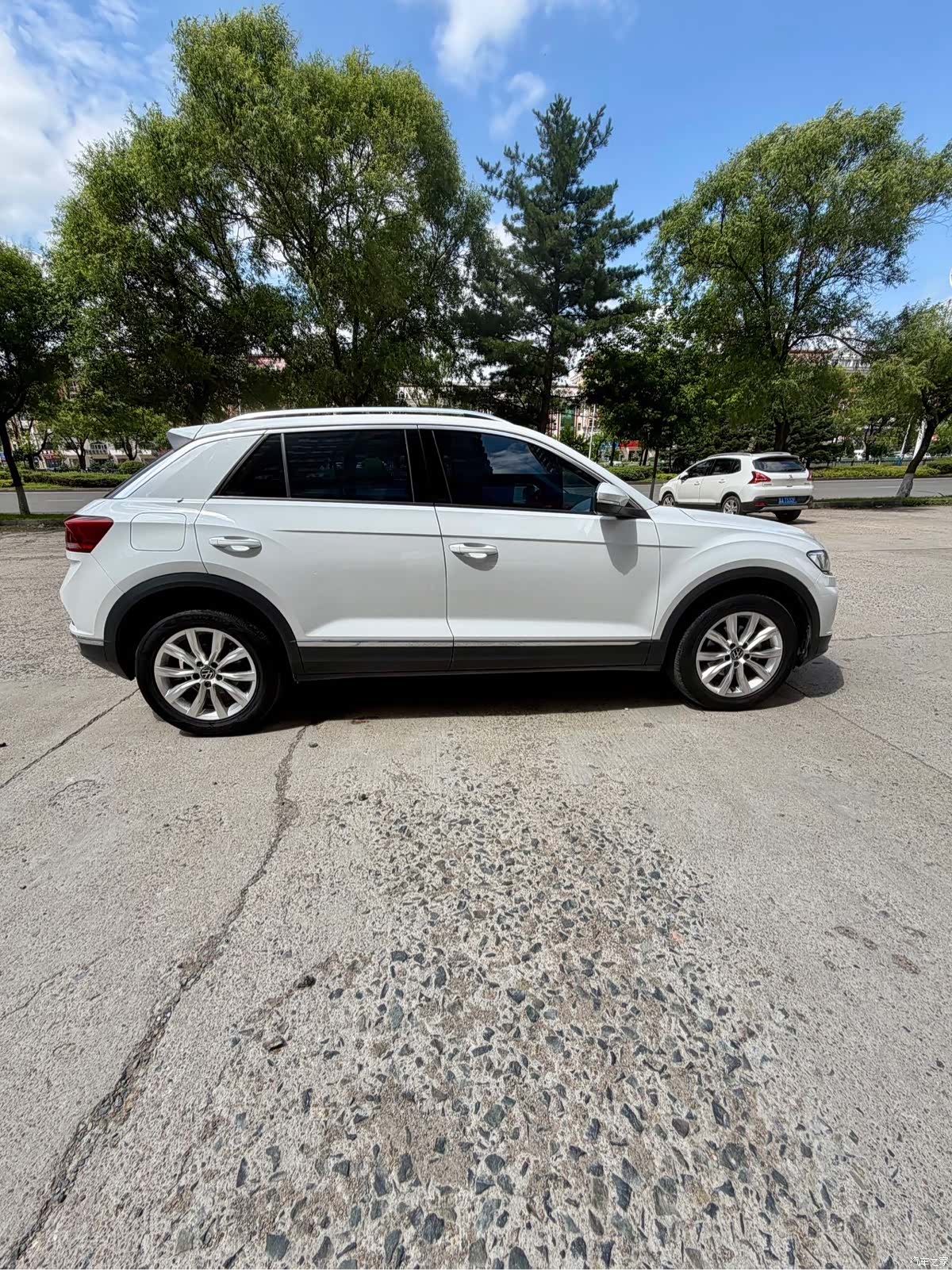 Volkswagen T-ROC, 2022 7