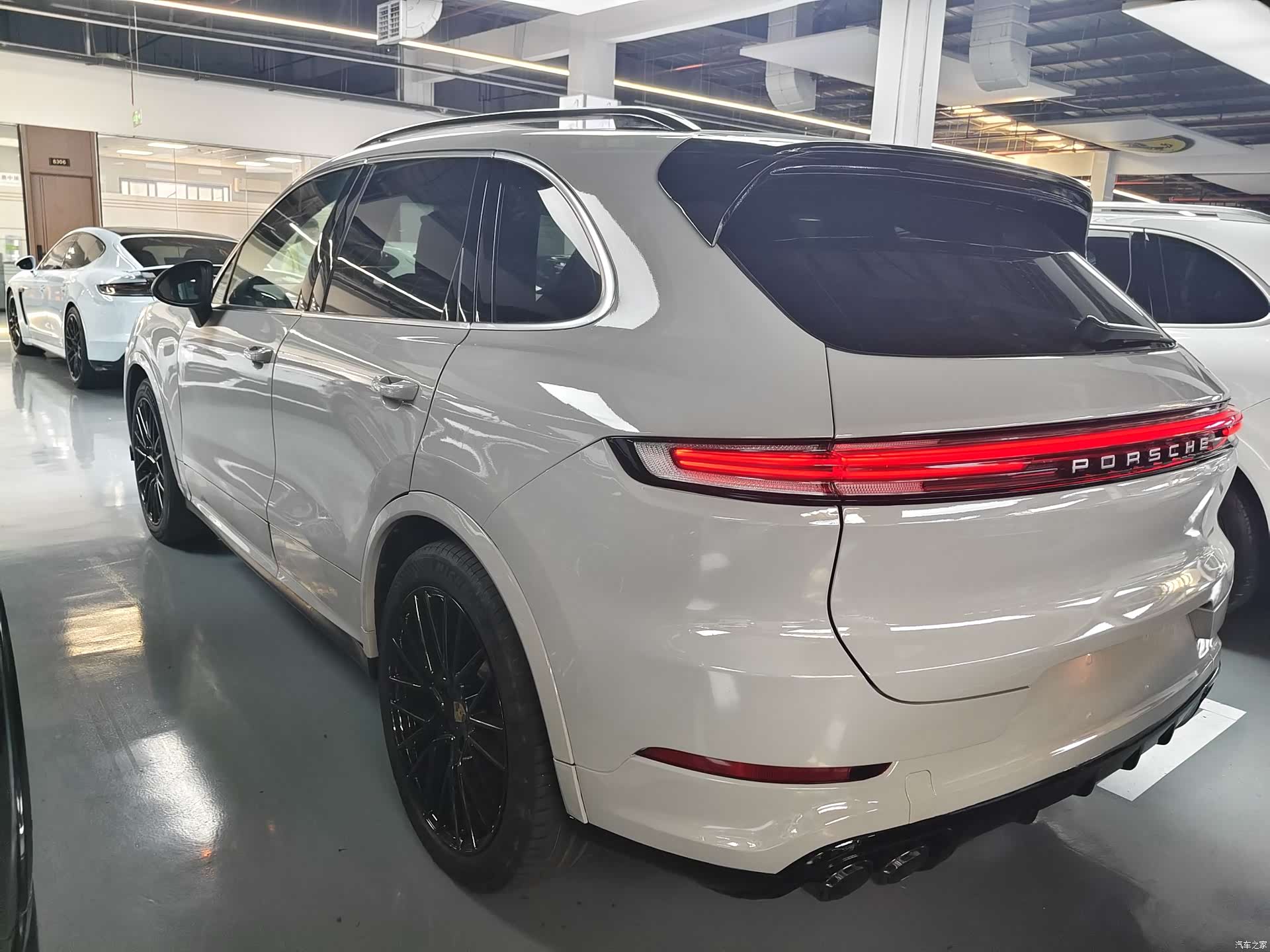 Porsche Cayenne, 2013 18