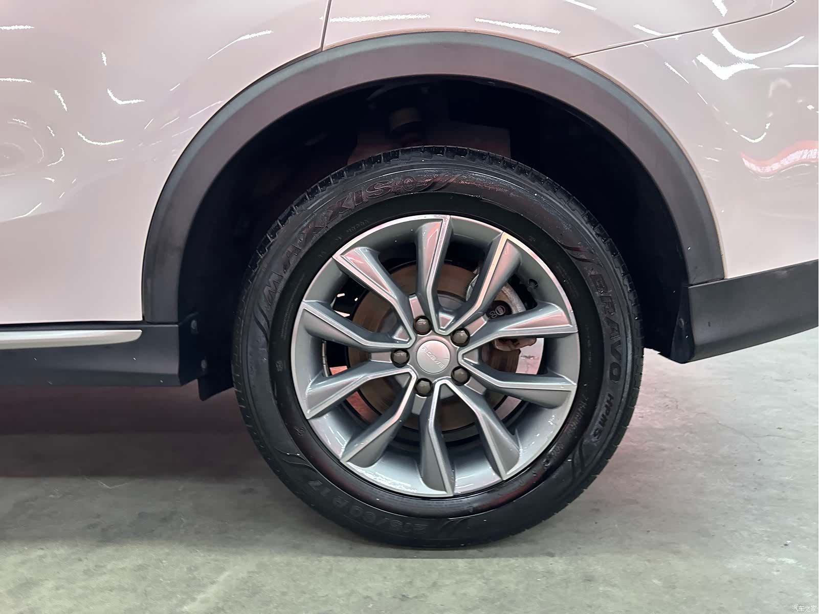 Roewe RX5, 2022 17
