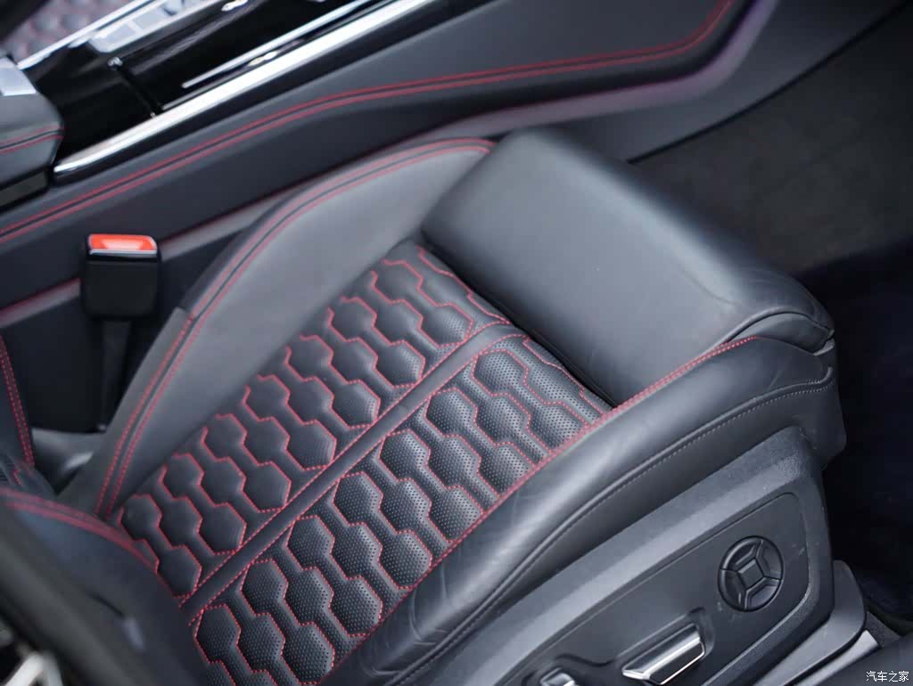 Audi RS, 2024 44