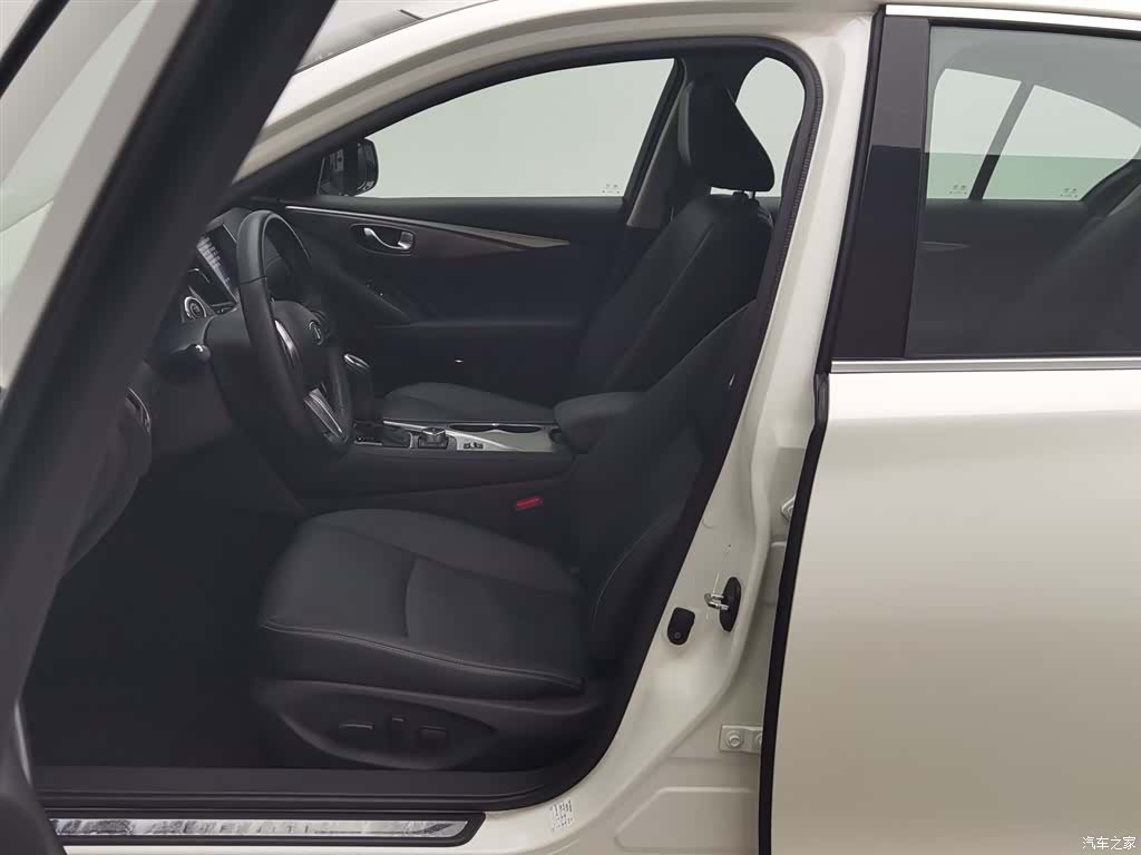 Infiniti Q50L, 2023 10