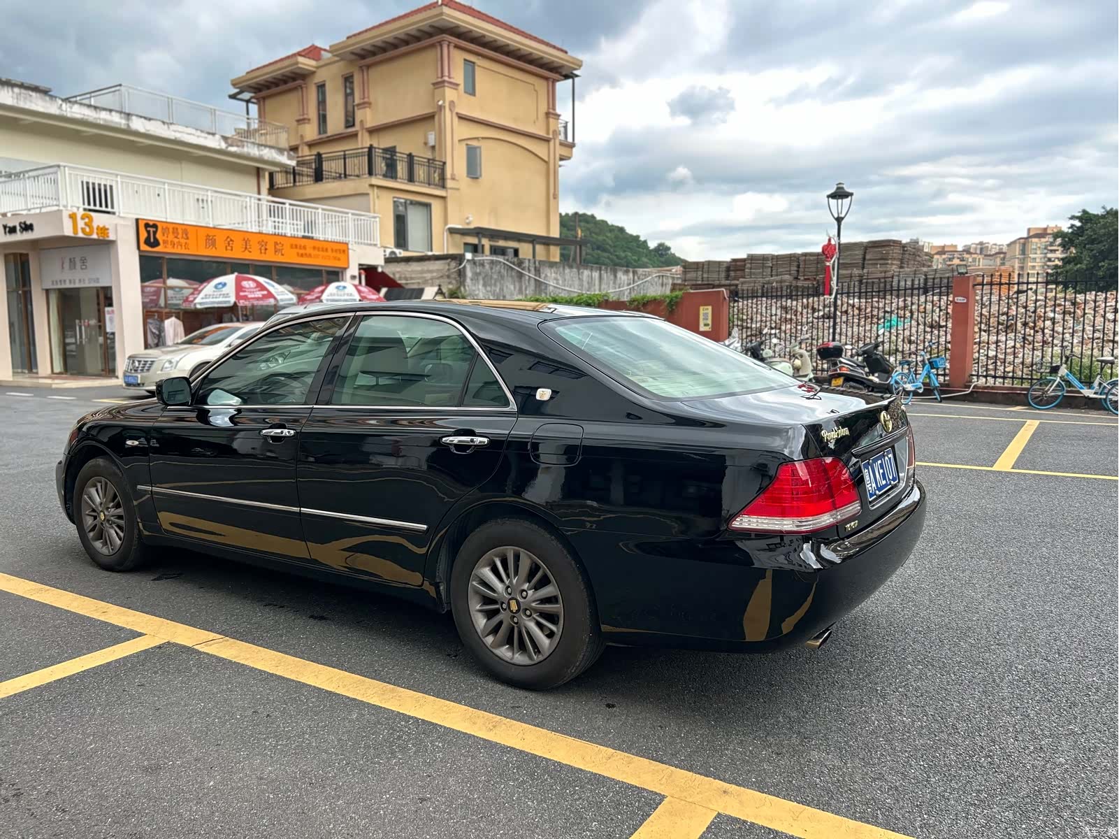 Toyota Crown, 2005 все фото