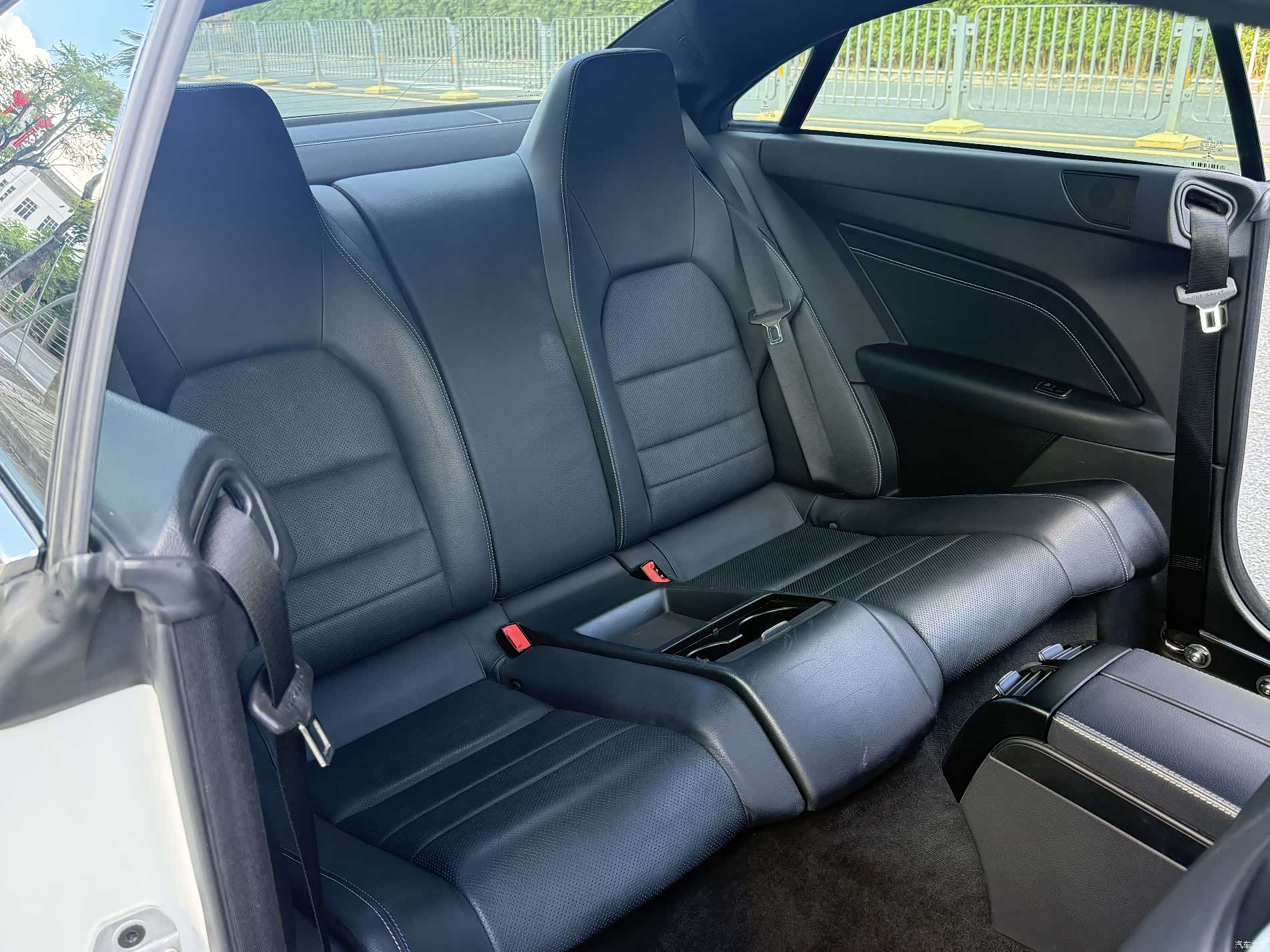 Mercedes-Benz E-Class, 2017 10