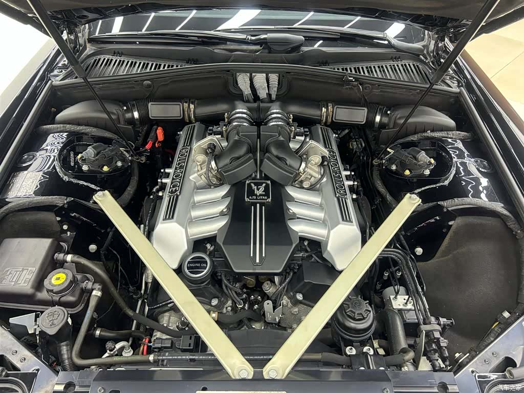 Rolls-Royce Phantom, 2014 23