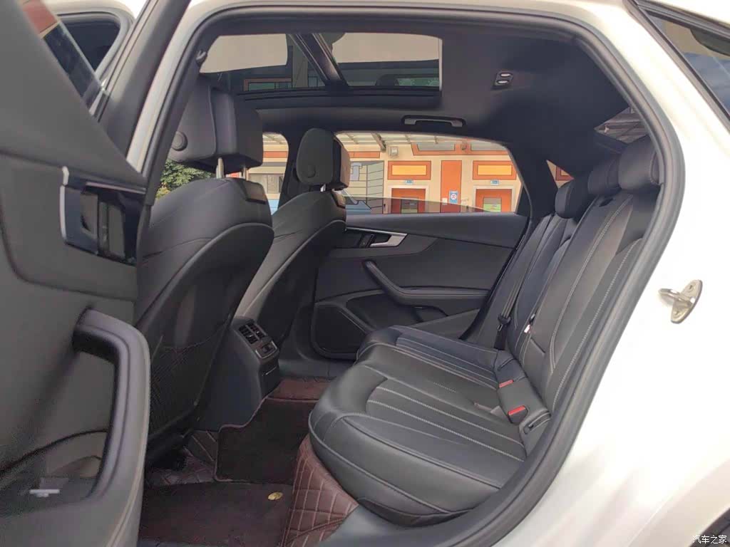 Audi A4L, 2023 6