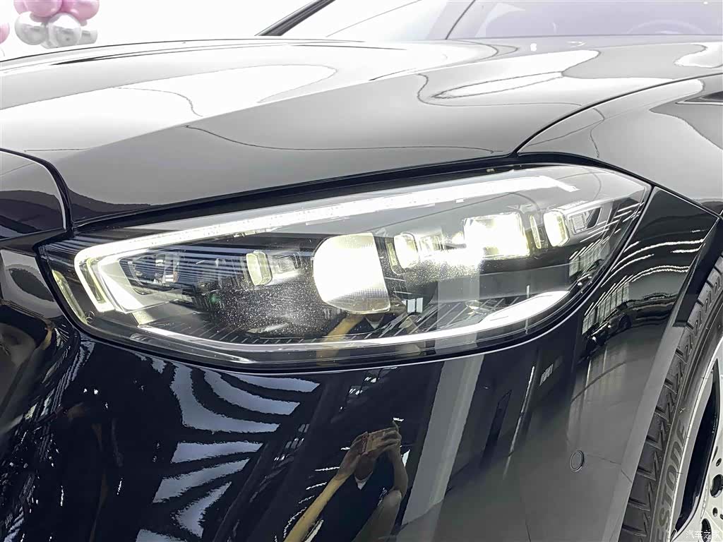 Maybach S-Class, 2023 33