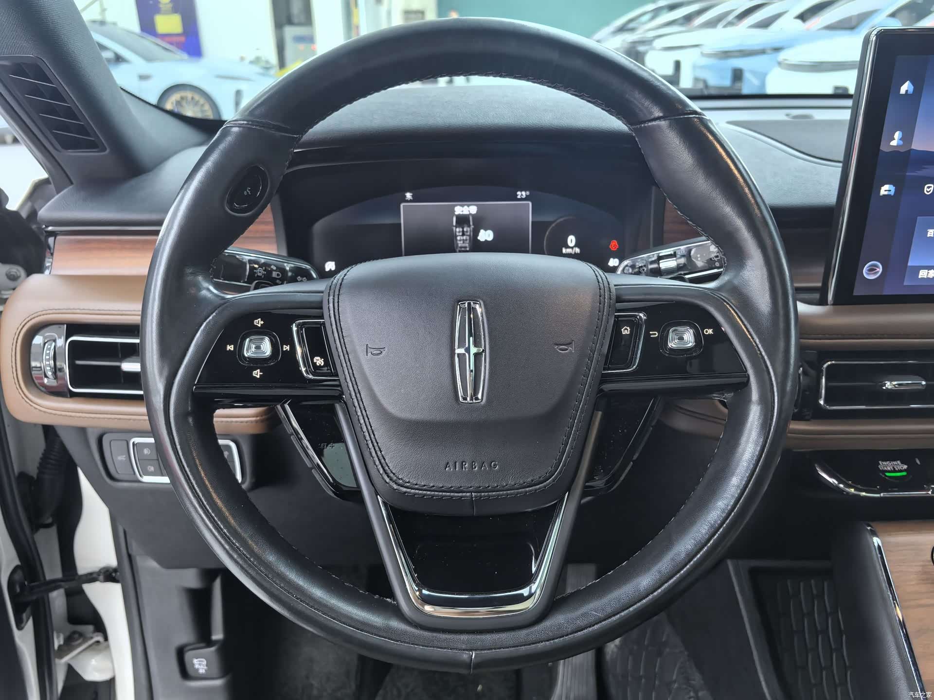 Lincoln Aviator, 2020 8