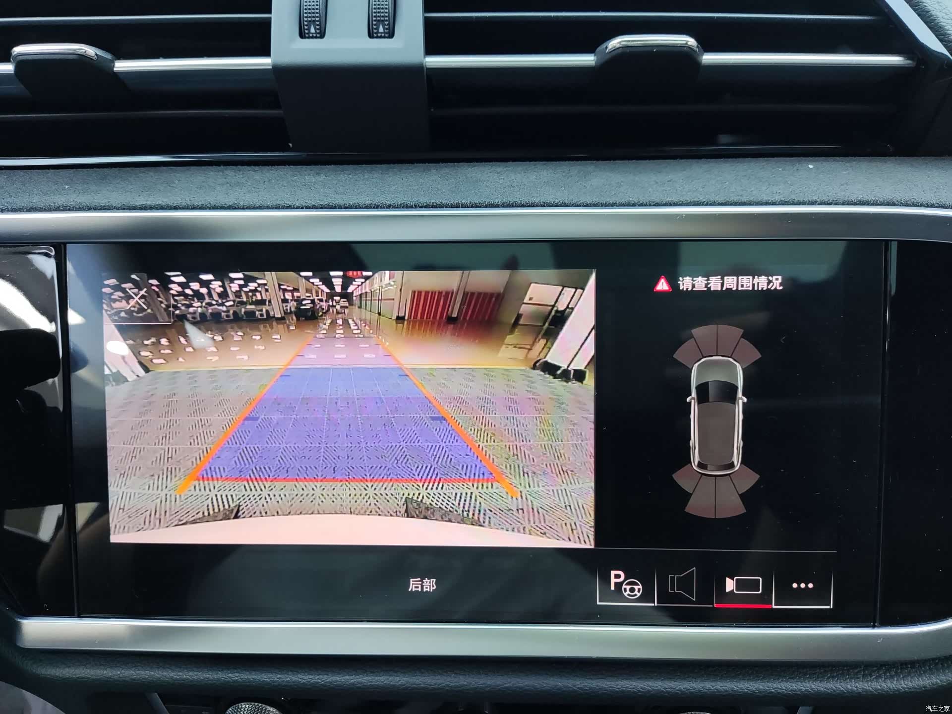 Audi Q3, 2022 18