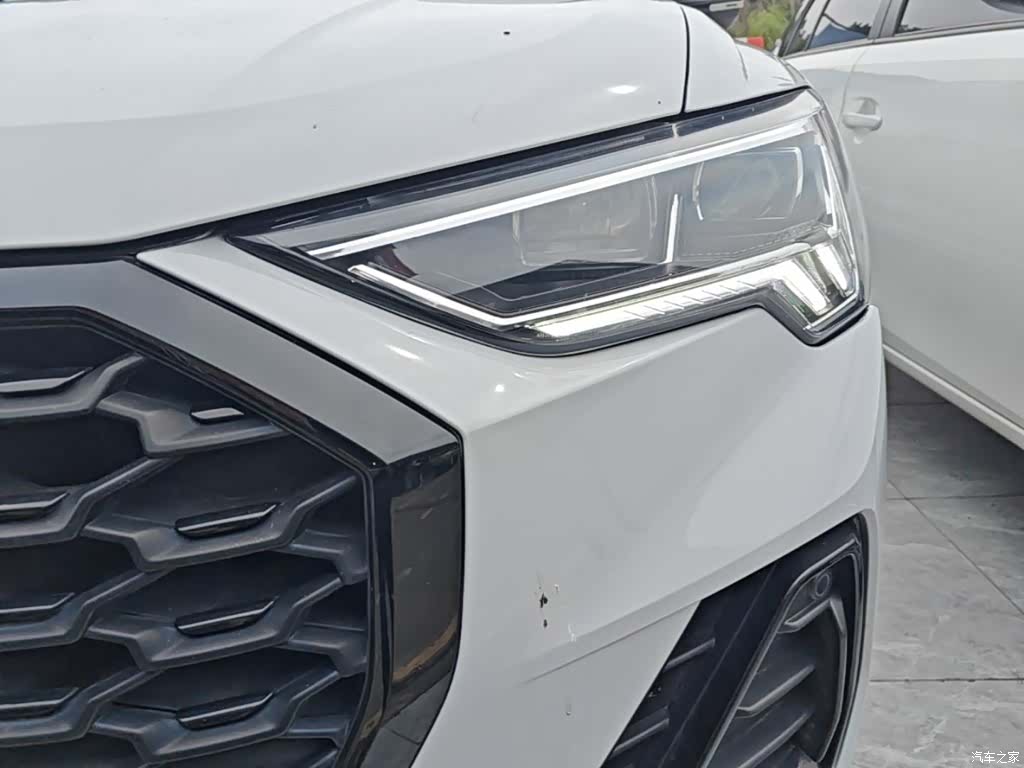 Audi Q3, 2022 24