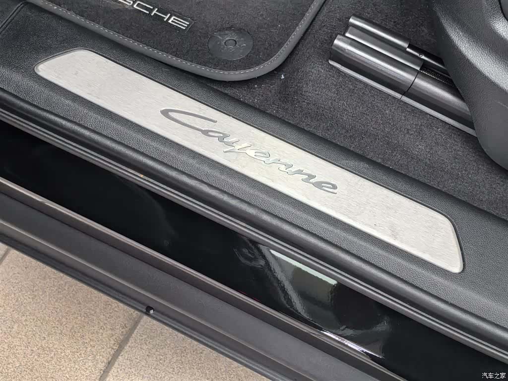 Porsche Cayenne, 2025 30