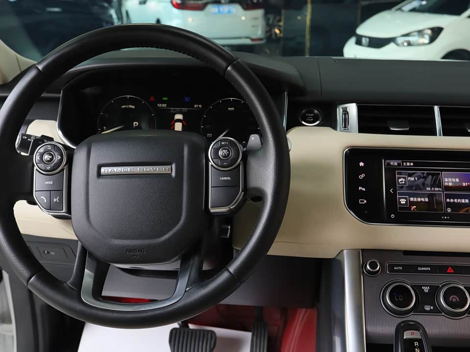 Land Rover Range Rover Sport Land Rover Range Rover Sport