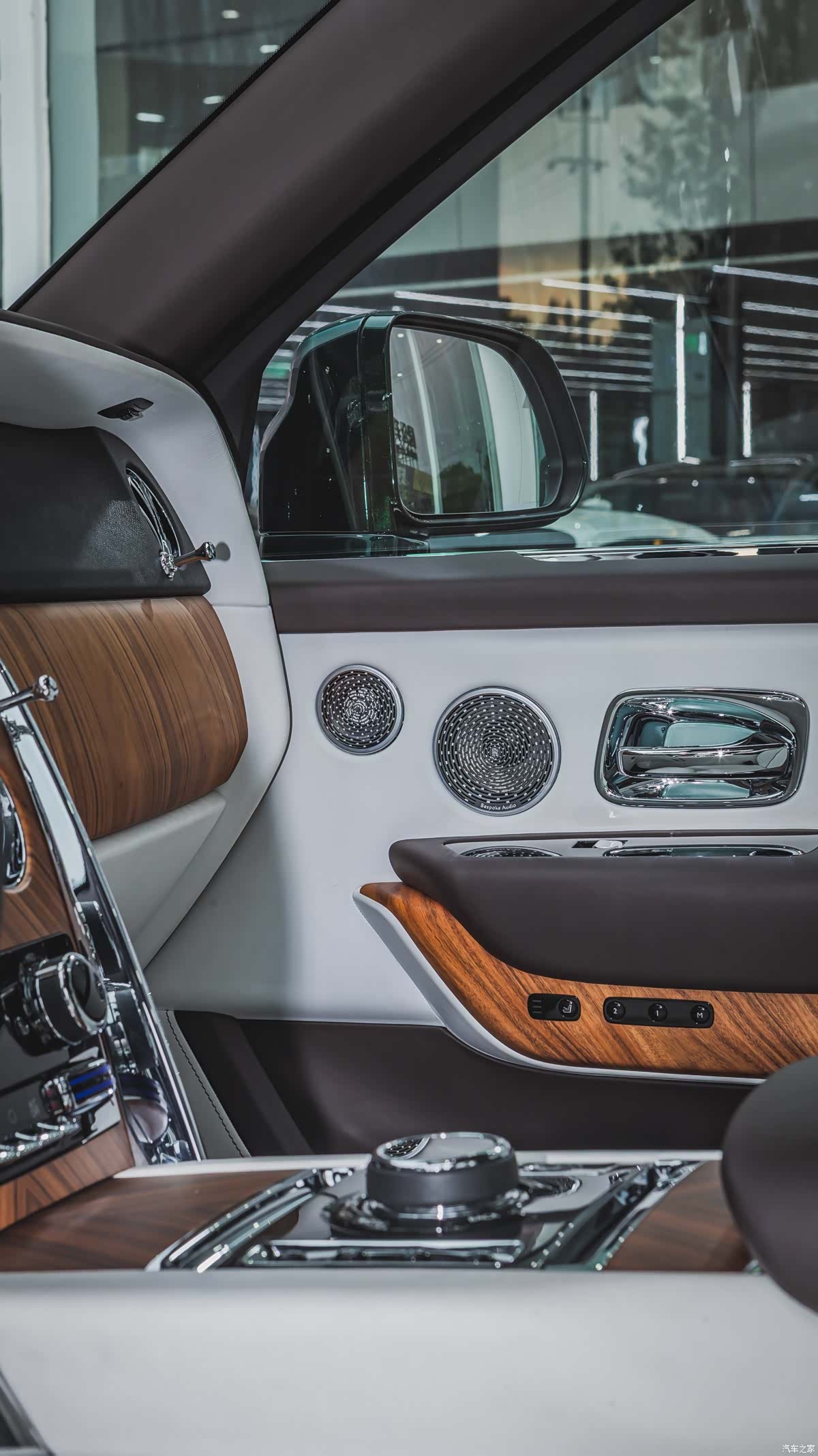 Rolls-Royce Cullinan, 2020 9