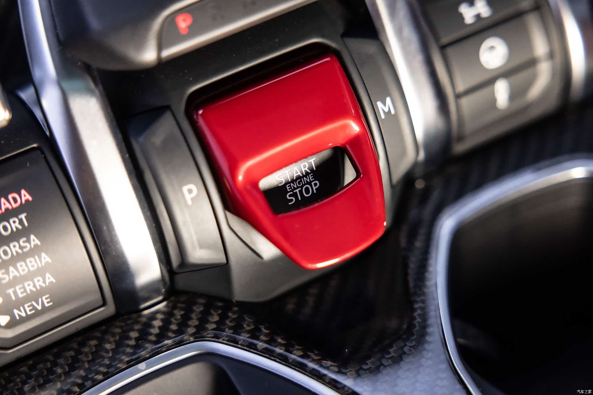 Lamborghini Urus, 2022 10