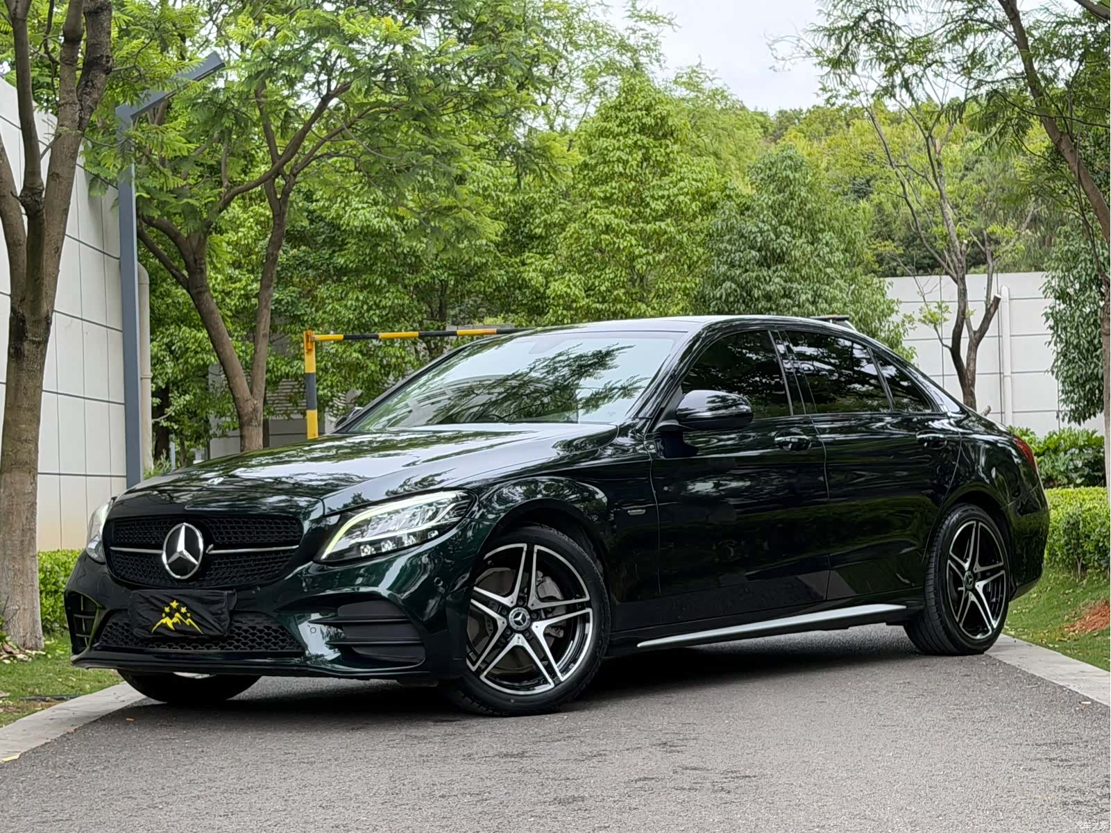 Mercedes-Benz C-Class, 2021 1