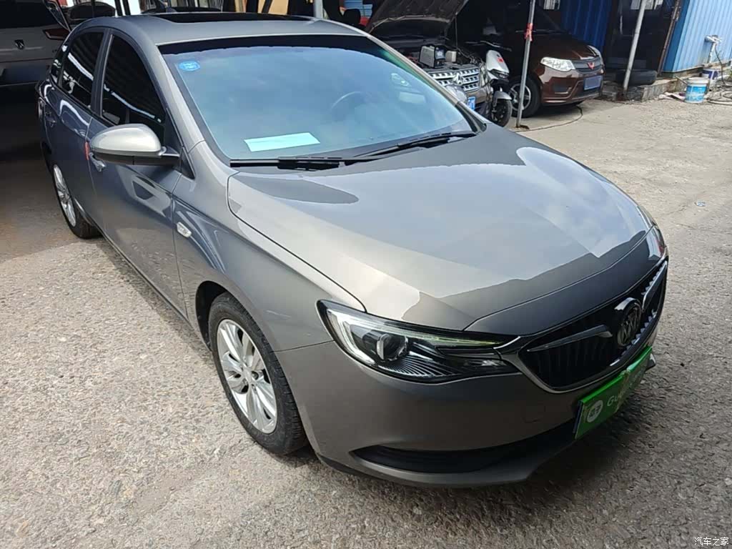 Buick V, 2019 4