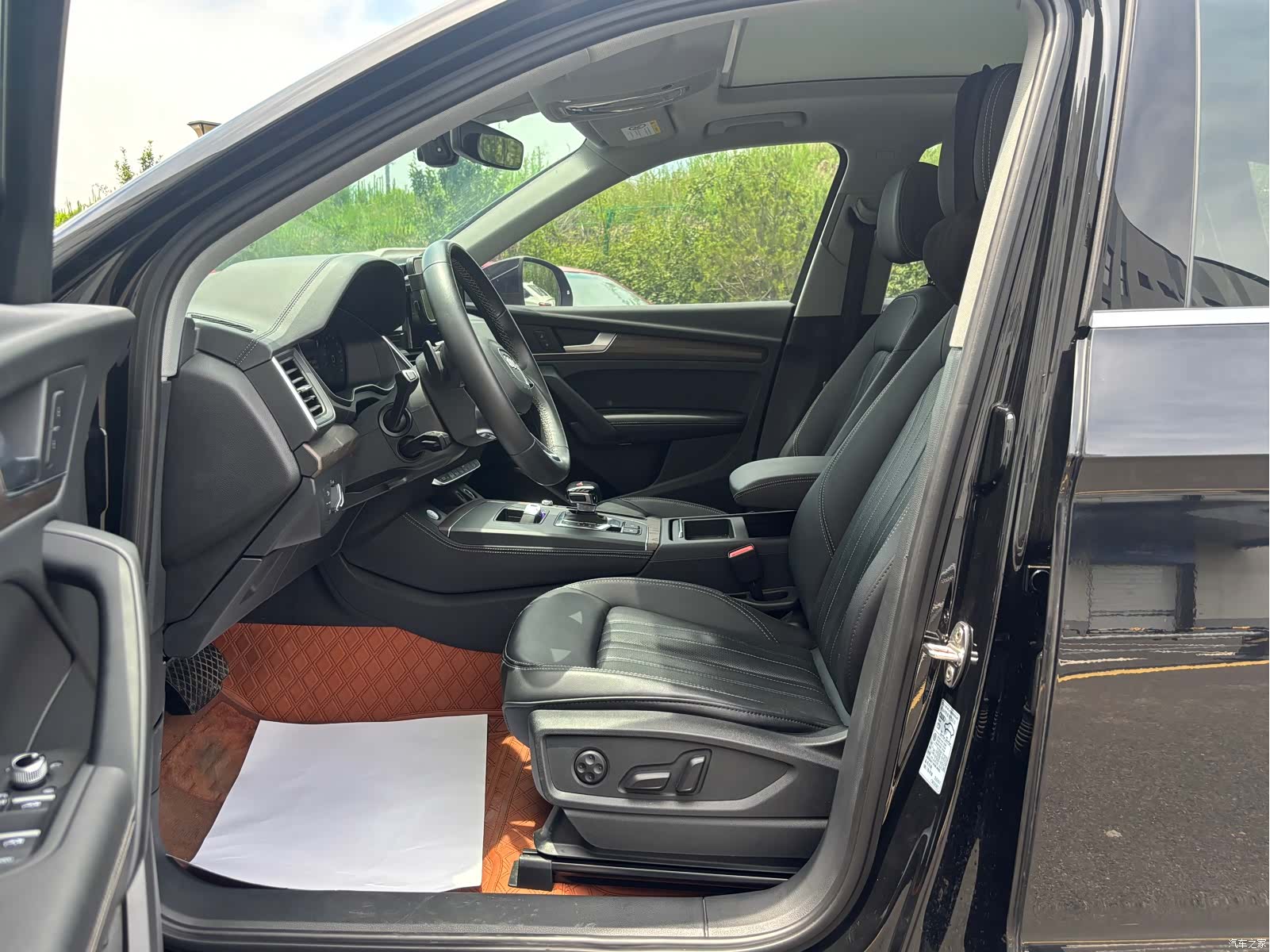 Audi Q5L, 2022 9
