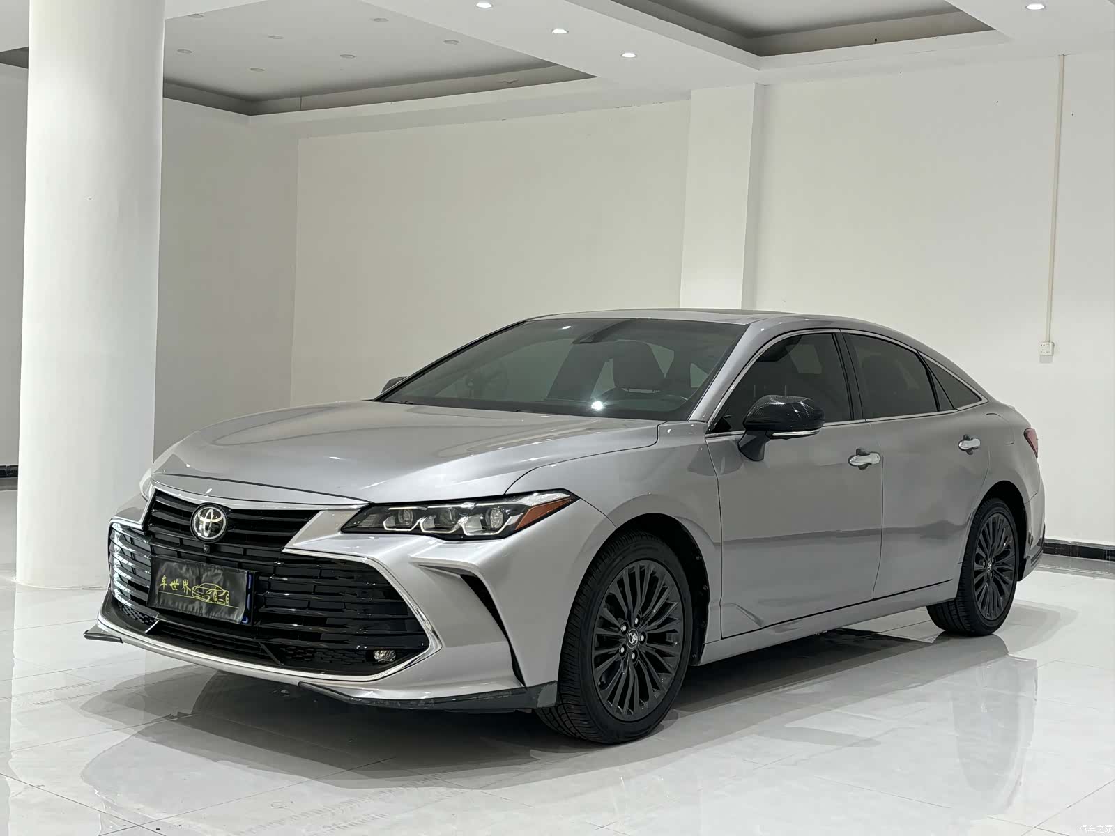 Toyota Avalon, 2021 1