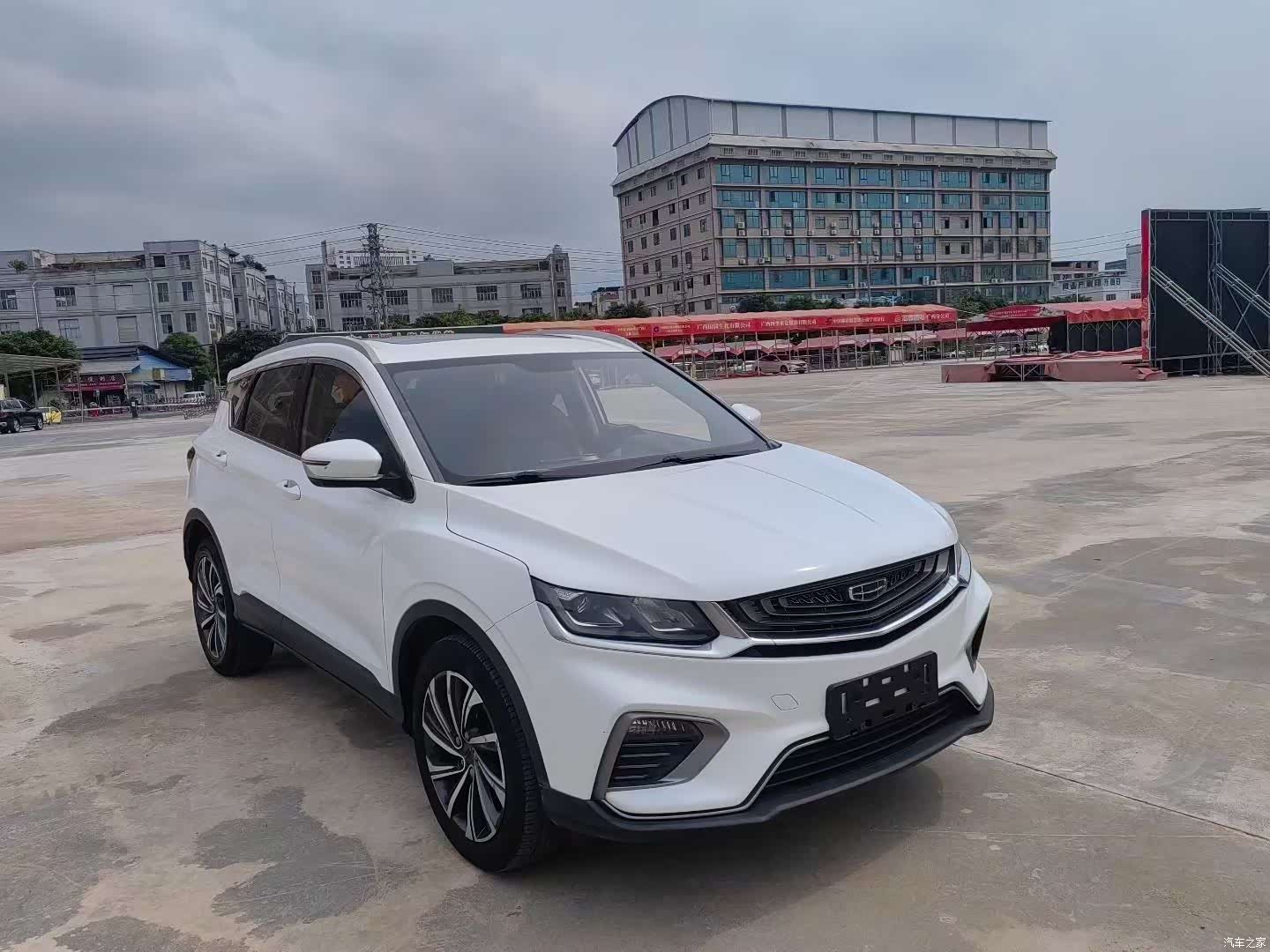 Geely Coolray, 2019 3