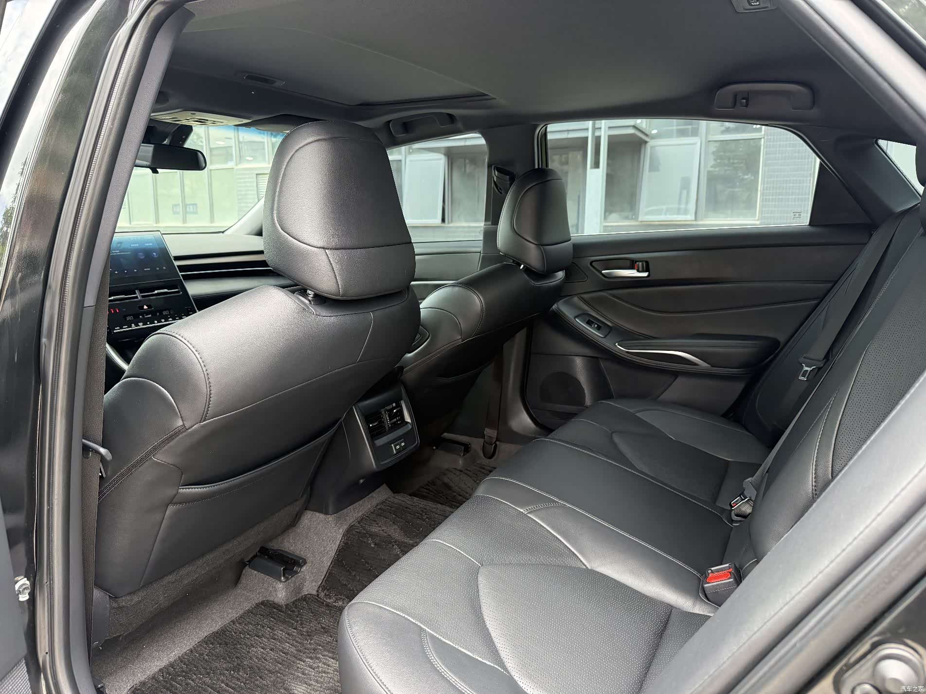 Toyota Avalon, 2024 10