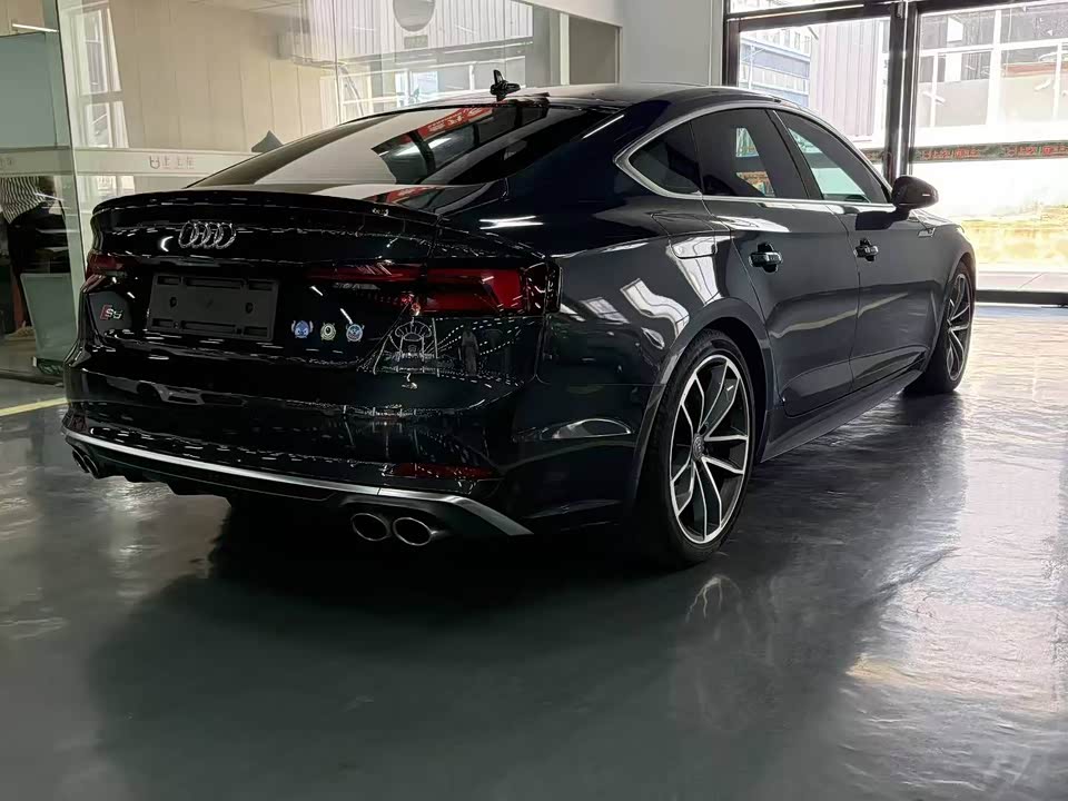 Audi S5 Audi S5