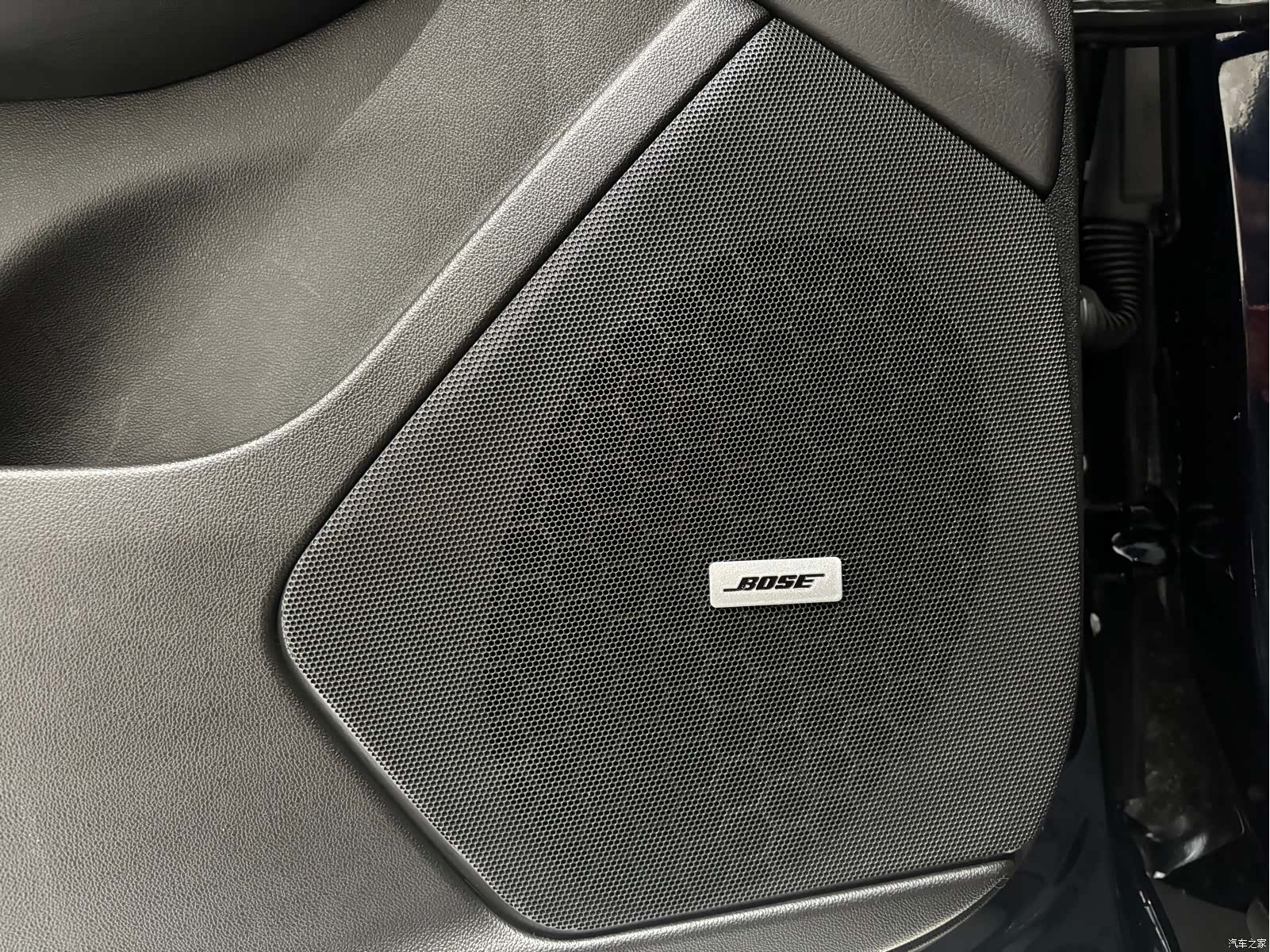 Cadillac XT5, 2021 12