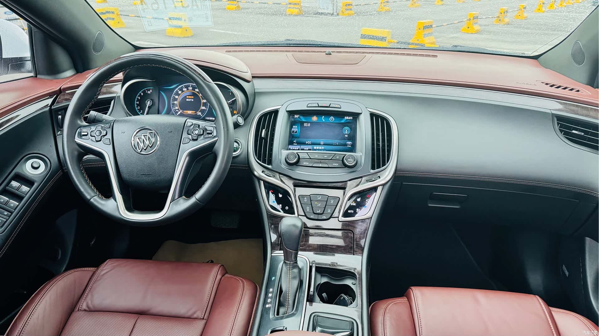 Buick LaCrosse, 2013 15