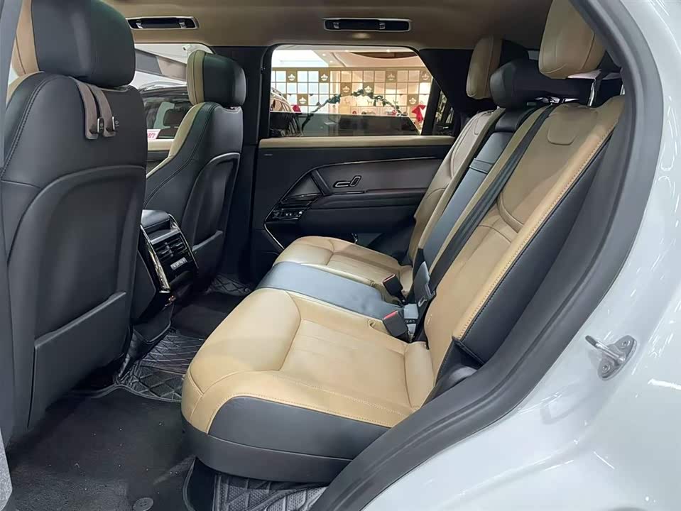 Land Rover Range Rover Sport Land Rover Range Rover Sport