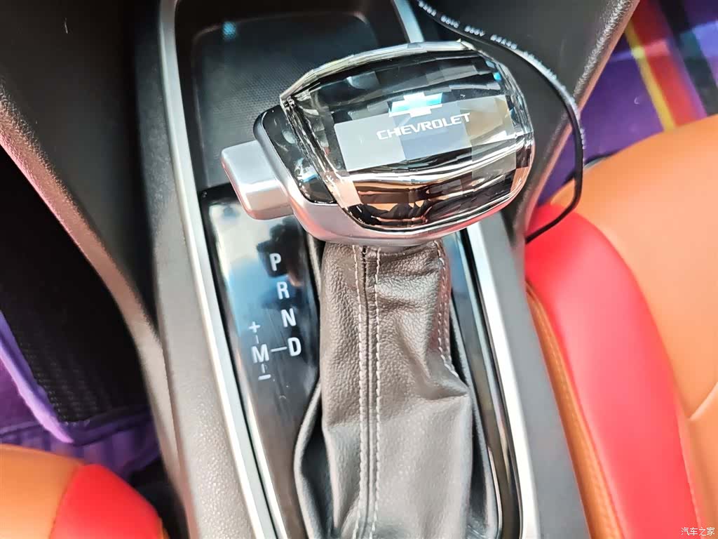 Chevrolet 320, 2019 14