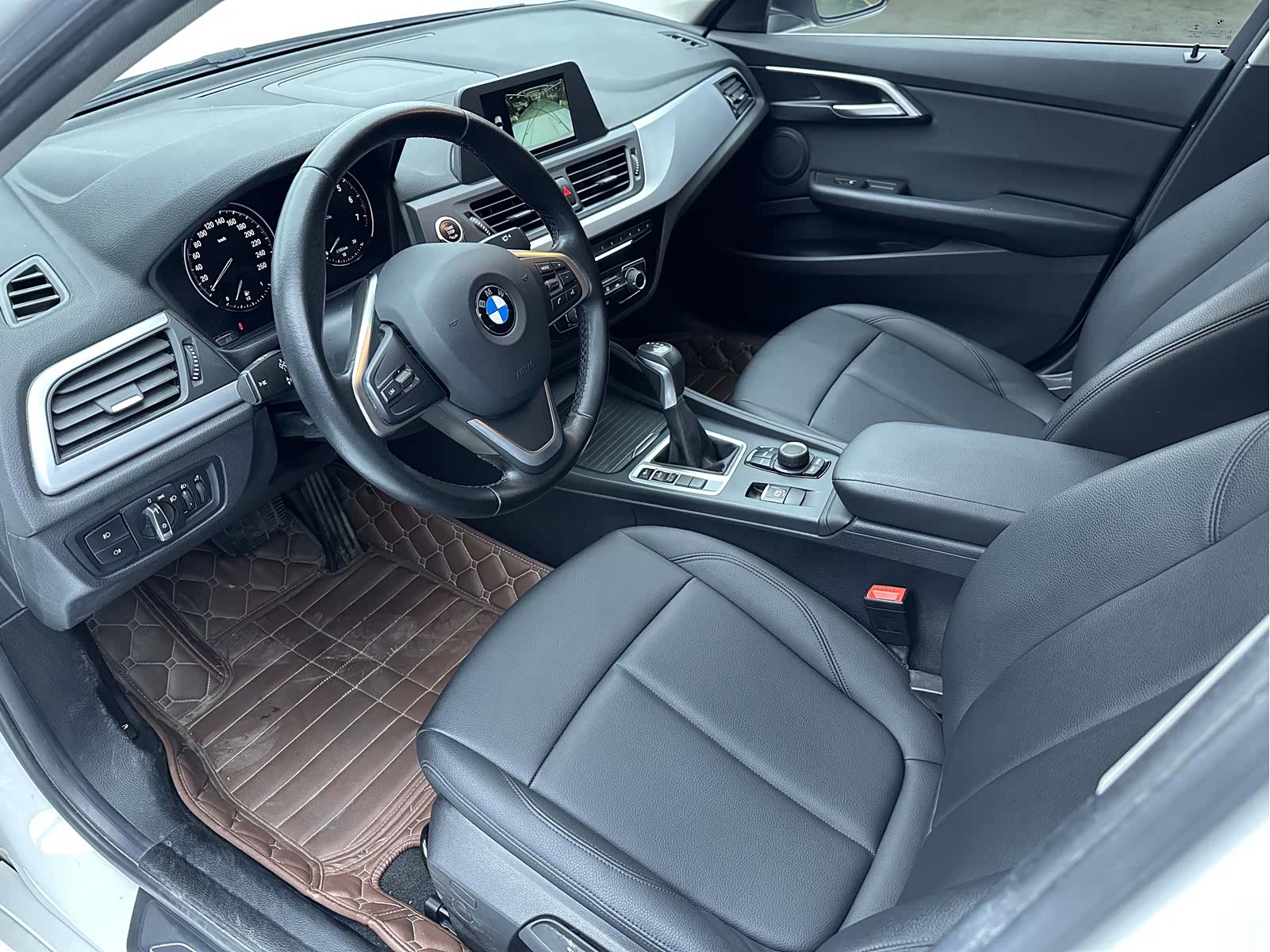 BMW 1 Series, 2019 8