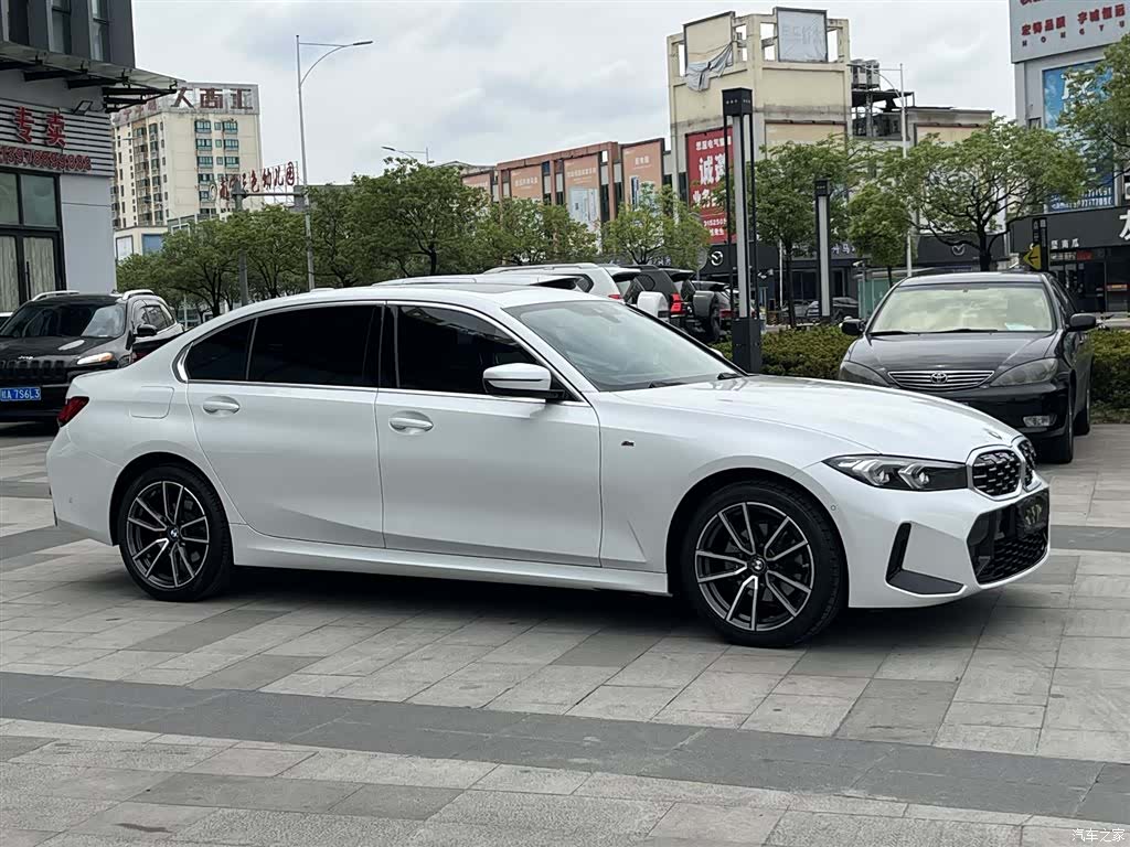 BMW 3 Series, 2023 3