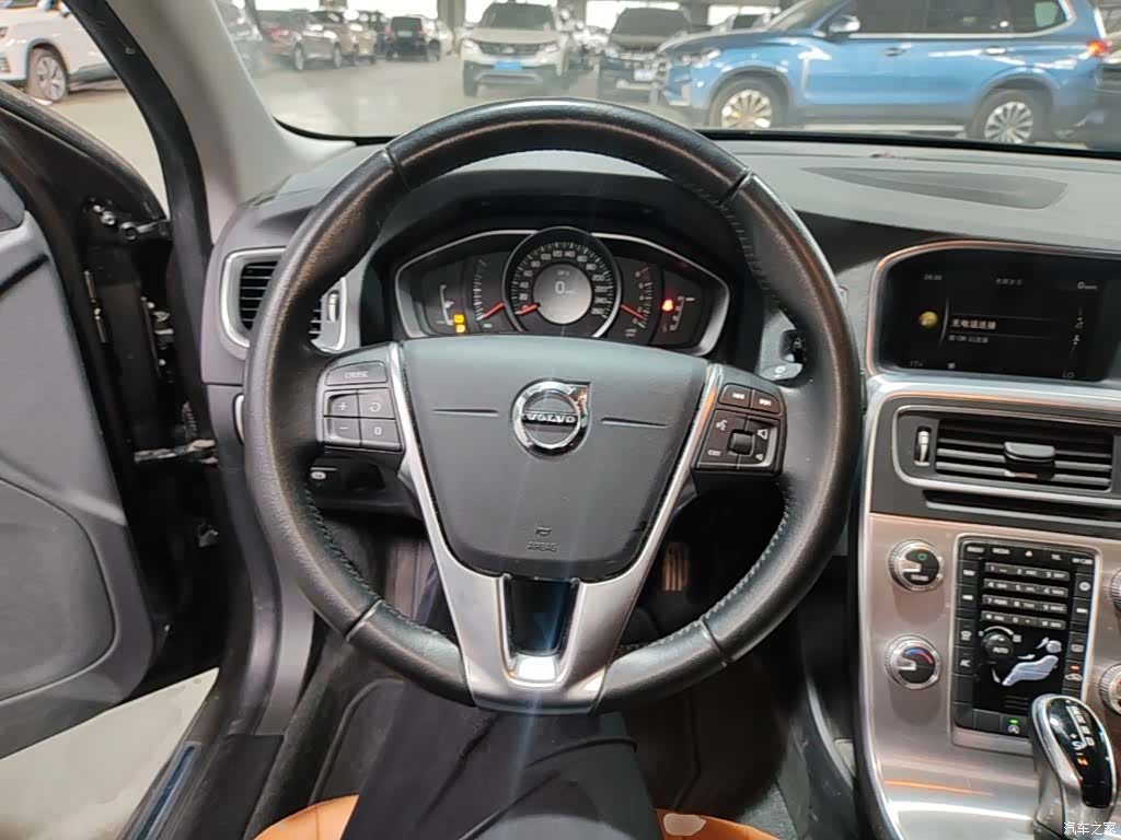 Volvo S60, 2018 11