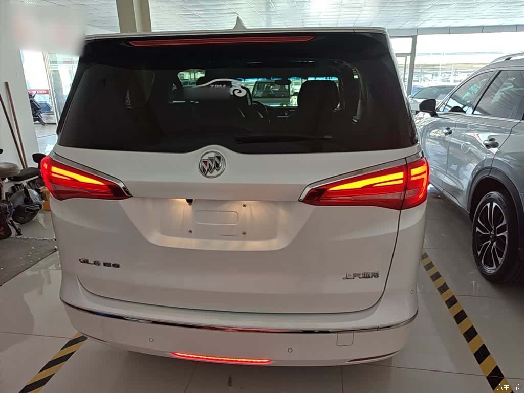 Buick GL8, 2020 11