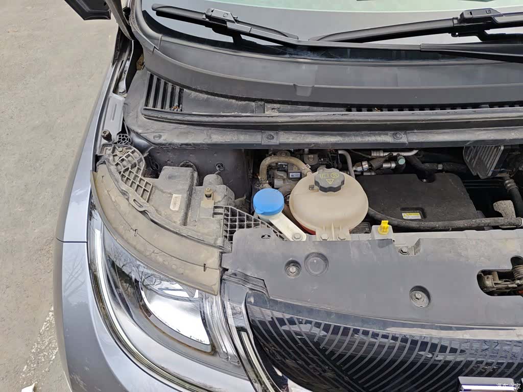 BYD Dolphin, 2023 21